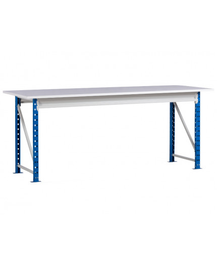 La table de travail muti activités pour un atelier Table ou poste de travail de préparation multi activités