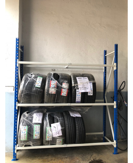 Centrale automobile Auboise Romilly (10) - zone de stockage des pneus Comment stocker des pneus avec un rayonnage
