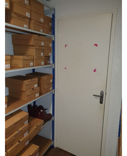 reserves magasin de chaussures