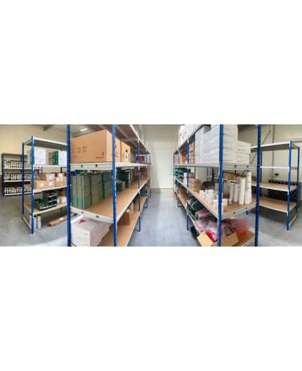 Stockage avec rayonnage leger