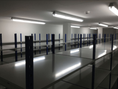     Zone d'entreposage de petites pièces